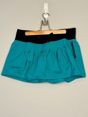 lululemon athletica Turquoise Mini Skort with Black Waistband Size 8